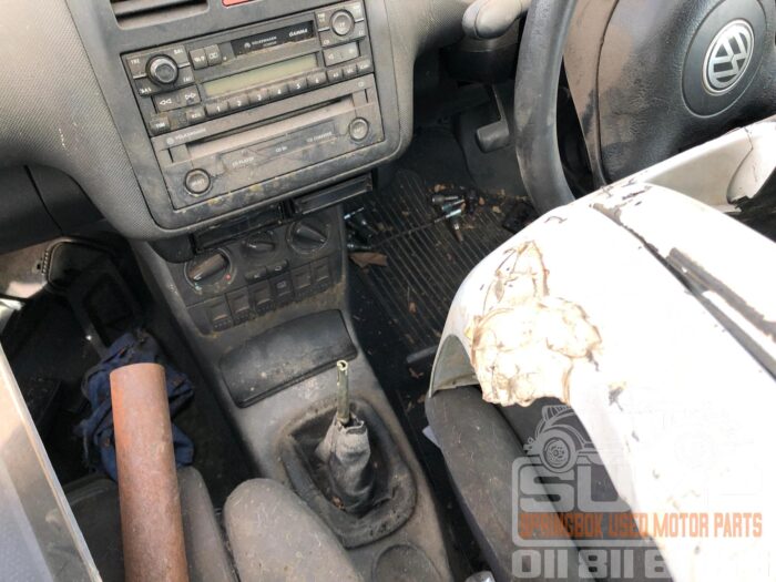 VOLKSWAGEN , POLO 1 . 4 PLAYA , WHITE , 2002 ( 30505 ) - Image 11