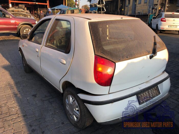 FIAT , PALIO , WHITE , 2000 ( 29975 ) - Image 6