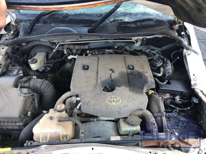 TOYOTA , HILUX 2 . 4 GD P / U S / C , WHITE , 2019 ( 30022 ) - Image 9