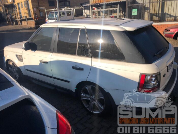 LAND ROVER , RANGE ROVER SPORT 5 . 0 V 8 , WHITE , 2010 ( 30522 ) - Image 7