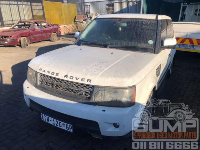 LAND ROVER , RANGE ROVER SPORT 5 . 0 V 8 , WHITE , 2010 ( 30522 ) - Image 8