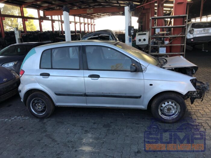 HYUNDAI , GETZ 1 . 3 A / C , SILVER , 2004 ( 29977 ) - Image 3