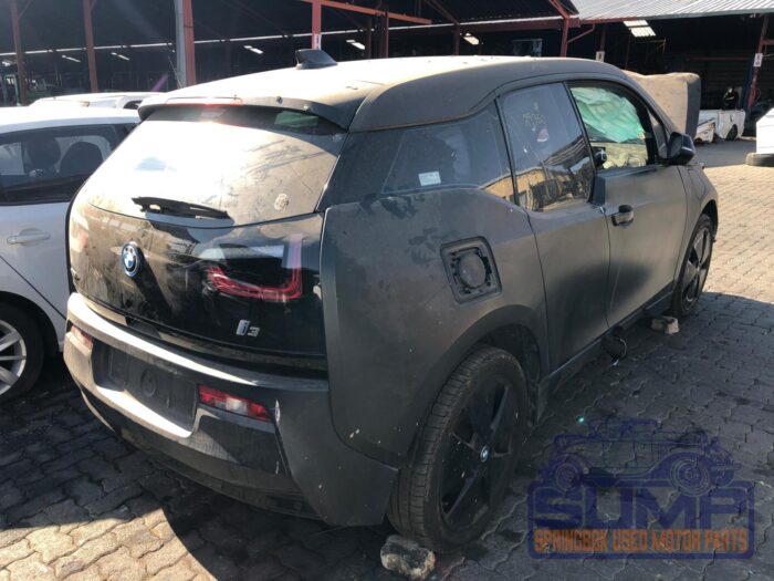 BMW , I 3 REX ( 94 Ah ) , WHITE / BLACK WRAP , 2017 ( 30021 ) - Image 4