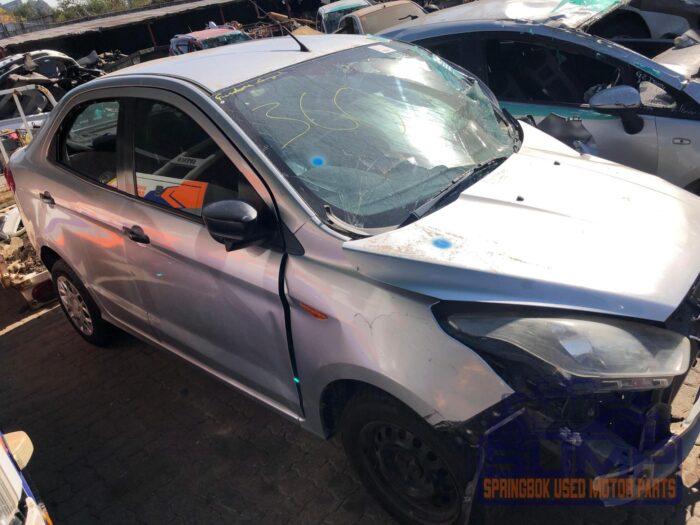 FORD , FIGO 1 . 5 AMBIENTE , SILVER , 2015 ( 30015 ) - Image 3