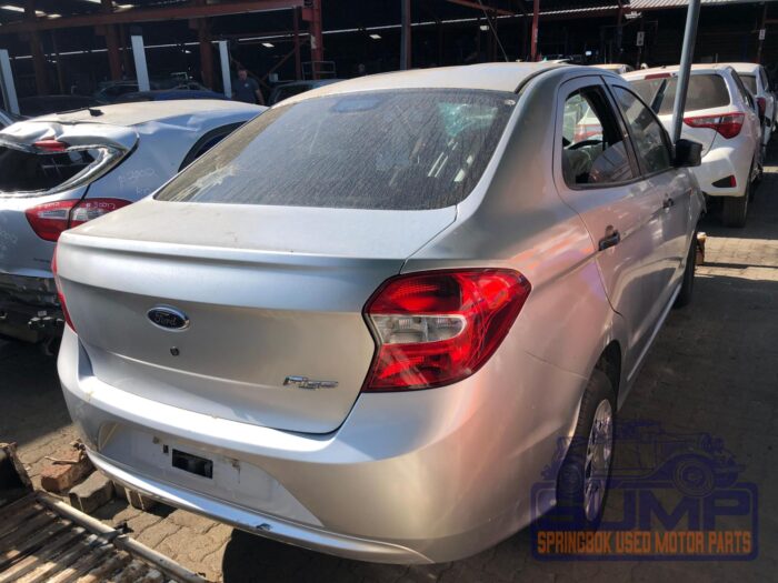 FORD , FIGO 1 . 5 AMBIENTE , SILVER , 2015 ( 30015 ) - Image 4