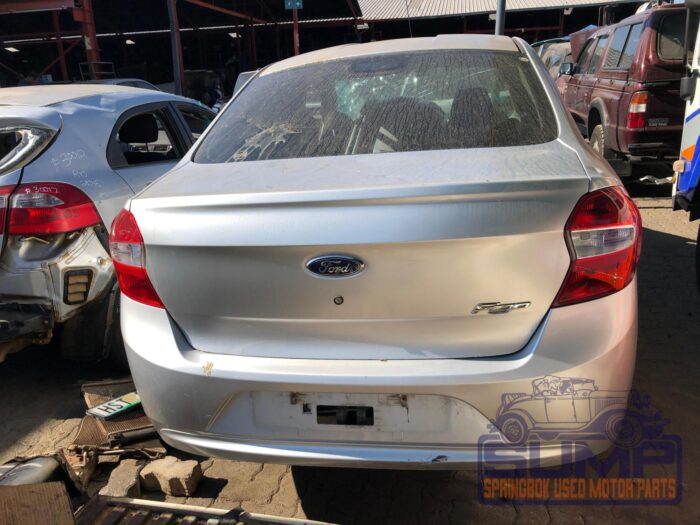 FORD , FIGO 1 . 5 AMBIENTE , SILVER , 2015 ( 30015 ) - Image 5