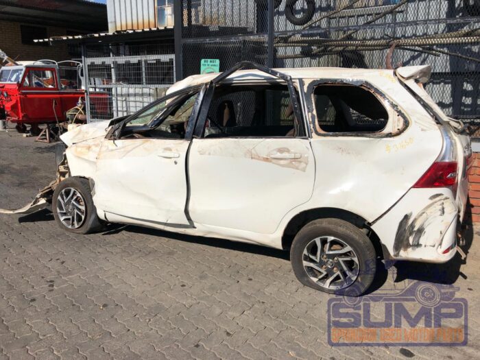 TOYOTA , AVANZA 1 . 5 TX , WHITE , 2019 ( 30013 ) - Image 7