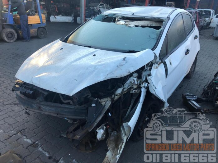 FORD , FIESTA 1 . 4 AMBIENTE 5 DR , WHITE , 2015 ( 30508 ) - Image 8