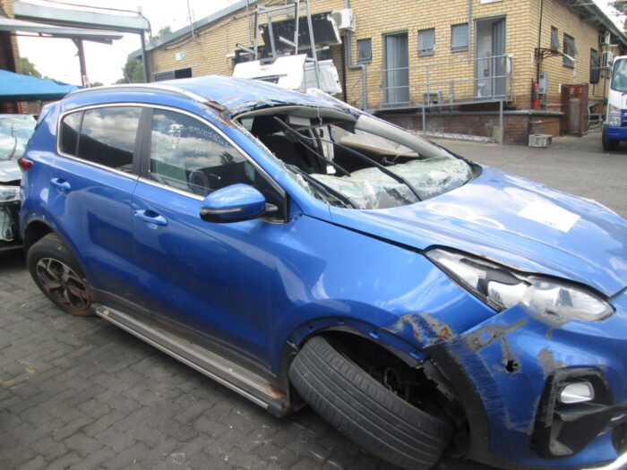 KIA , SPORTAGE 2 . 0 CR Di IGNITE + A / T , BLUE , 2019 ( 29263 ) - Image 2