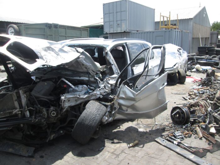 BMW , X 5 XDRIVE 35 S A / T ( E 70 ) , SILVER , 2009 ( 29258 ) - Image 4