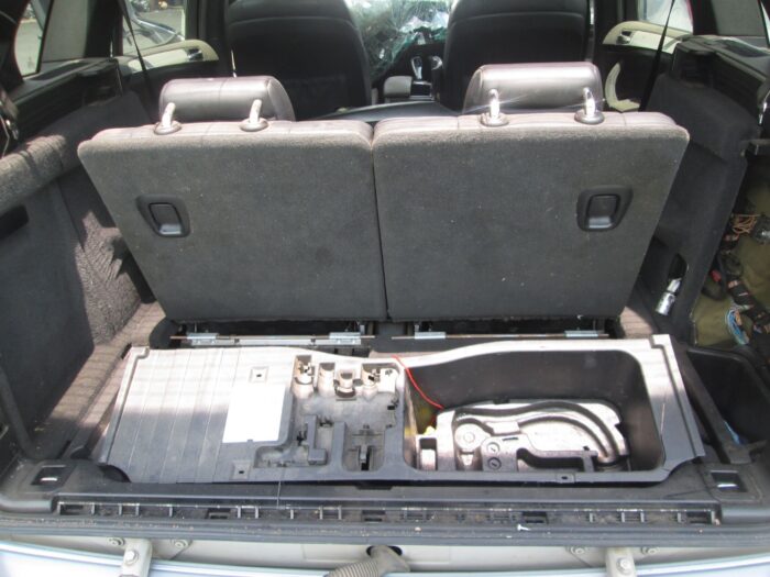 BMW , X 5 XDRIVE 35 S A / T ( E 70 ) , SILVER , 2009 ( 29258 ) - Image 5