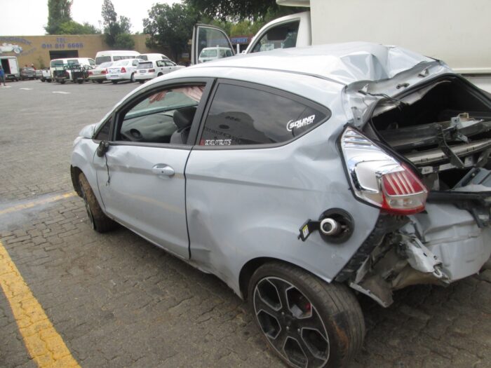 FORD , FIESTA ST 200 16 ECOBOOST 3 DR , GREY , 2017 ( 29259 ) - Image 4