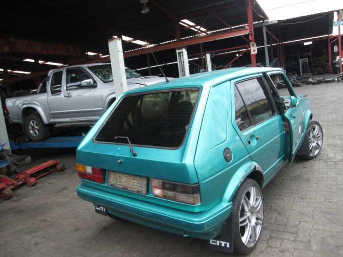 VOLKSWAGEN , CITI BLUES 1 . 6 , GREEN , 1995 ( 29266 ) - Image 2
