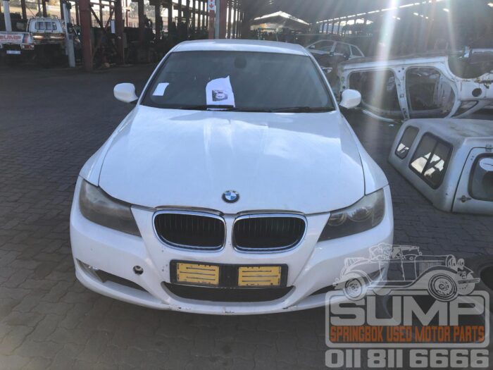 BMW , 320 i ( E 90 ) , WHITE , 2011 ( 30515 )