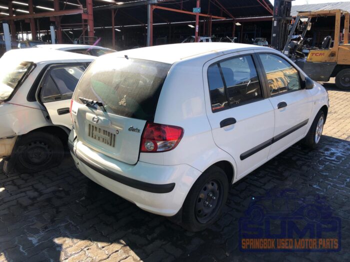 HYUNDAI , GETZ 1 . 6 , WHITE , 2003 ( 30000 ) - Image 4