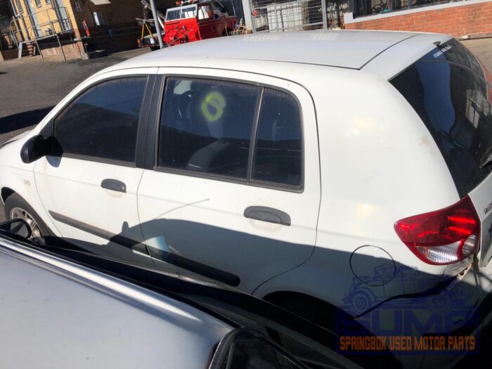 HYUNDAI , GETZ 1 . 6 , WHITE , 2003 ( 30000 ) - Image 7