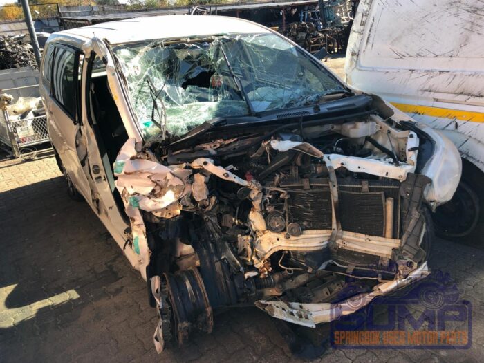 TOYOTA , AVANZA 1 . 5 SX , WHITE , 2018 ( 30011 ) - Image 2