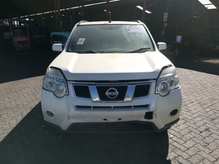 NISSAN , X - TRAIL 2 . 0 XE 4 X 2 ( R 79 / R 85 ) , WHITE , 2011 ( 29315 )