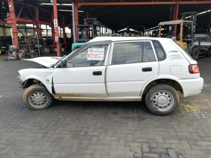 TOYOTA , TAZZ 160 i , WHITE , 2002 ( 29313 ) - Image 7