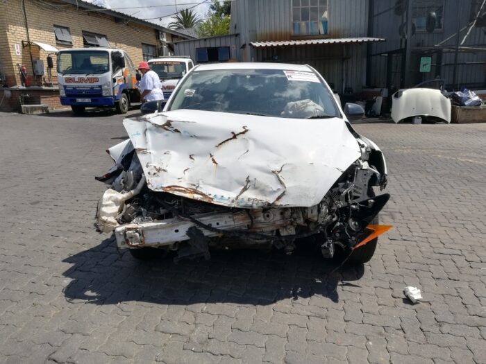MAZDA , MAZDA 3 1 . 6 SPORT ORIGINAL , WHITE , 2010 ( 29323 )