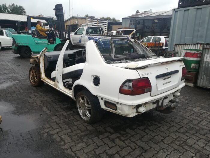 TOYOTA , COROLLA 160 I GLE , WHITE , 1998 ( 29361 ) - Image 6