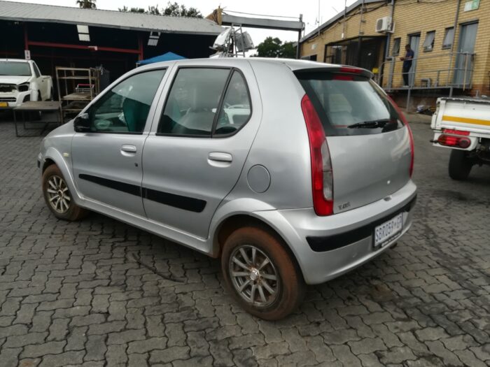 TATA , INDICA 1 . 4 GLS , SILVER , 2005 ( 29334 ) - Image 6