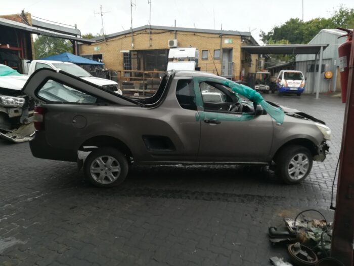 CHEVROLET , UTILITY 1 . 4 CLUB P / U S / C , GREY , 2016 ( 29335 ) - Image 3