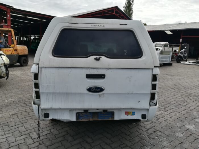 FORD , RANGER 2 . 2 TD Ci XL L / R P / U S / C , WHITE , 2018 ( 29343 ) - Image 5