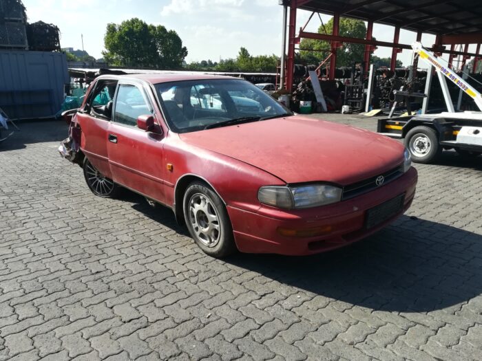TOYOTA , CAMRY , RED , 1994 ( 29377 ) - Image 2