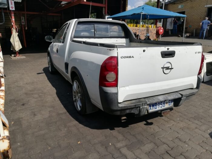 OPEL , CORSA UTILITY 1 . 7 D Ti P / U S / C , WHITE , 2008 ( 29391 ) - Image 6