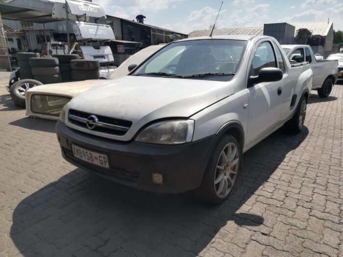 OPEL , CORSA UTILITY 1 . 7 D Ti P / U S / C , WHITE , 2008 ( 29391 ) - Image 8