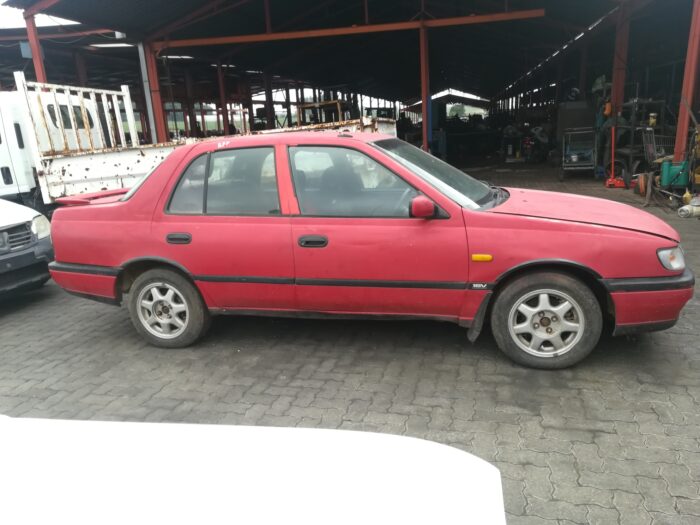 NISSAN , SENTRA 2 . 0 ST , RED , 1993 ( 29397 ) - Image 3