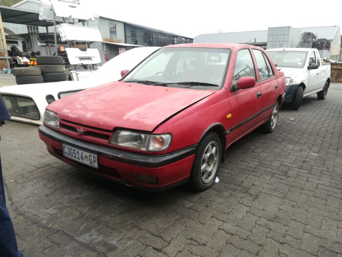NISSAN , SENTRA 2 . 0 ST , RED , 1993 ( 29397 ) - Image 8