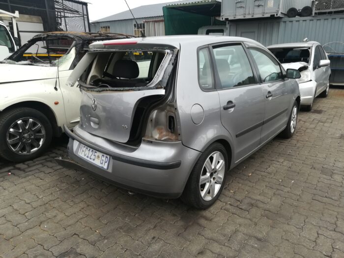VOLKSWAGEN , POLO 1 . 6 TRENDLINE , SILVER , 2007 ( 29393 ) - Image 4