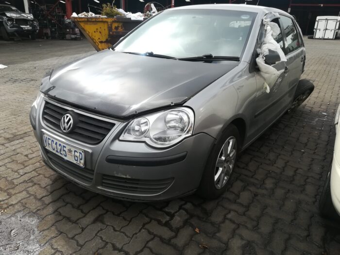 VOLKSWAGEN , POLO 1 . 6 TRENDLINE , SILVER , 2007 ( 29393 ) - Image 8