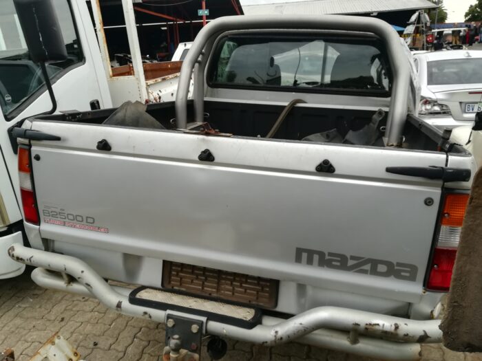 MAZDA , B 2500 TD Drifter SLX P / U D / C , SILVER , 2002 ( 29394 ) - Image 5