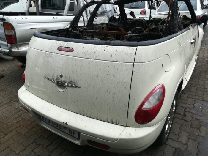 CHRYSLER , PT CRUISER 2 . 4 CABROLE , CREAM , 2007 ( 29406 ) - Image 5