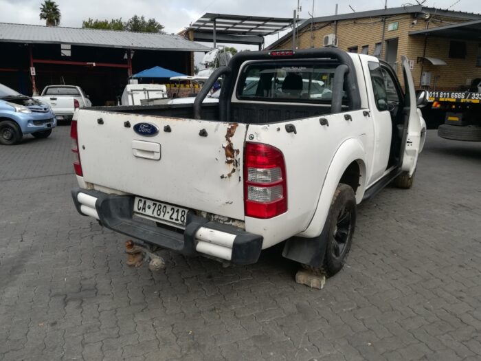 FORD , RANGER 3 . 0 TD Ci XLT 4 X 4 P / U SUP / CAB , WHITE , 2008 ( 29402 ) - Image 4