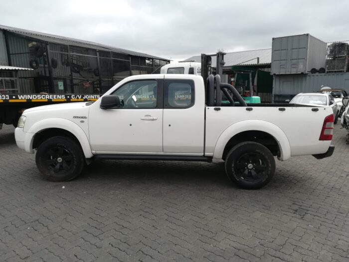 FORD , RANGER 3 . 0 TD Ci XLT 4 X 4 P / U SUP / CAB , WHITE , 2008 ( 29402 ) - Image 7