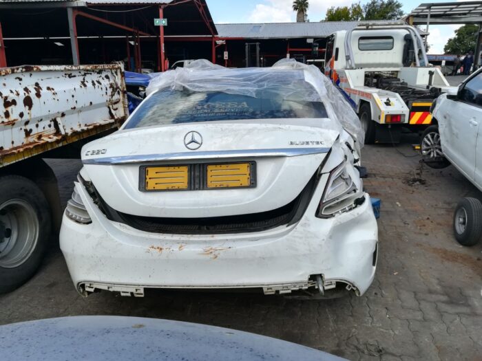 MERCEDES - BENZ , C 220 BLUETEC A / T W 205 , WHITE , 2016 ( 29409 ) - Image 5