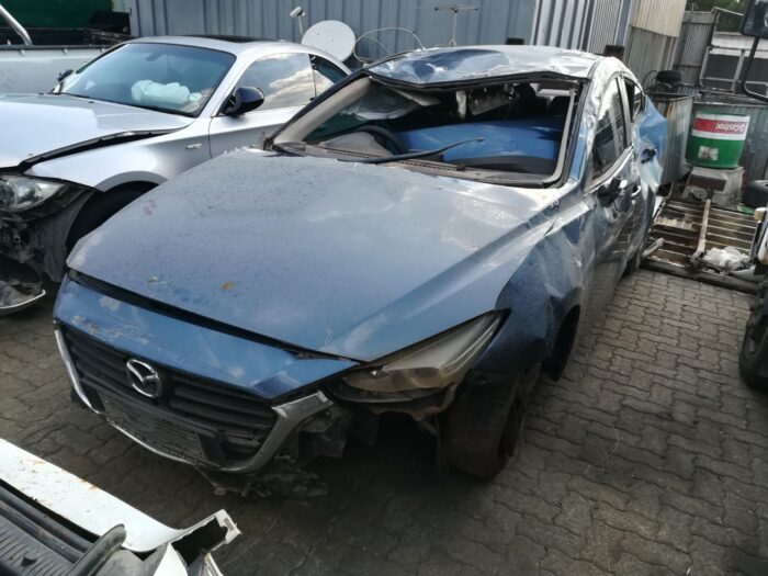 MAZDA , MAZDA 3 1 . 6 ORIGINAL 4 DR , BLUE , 2017 ( 29410 ) - Image 8