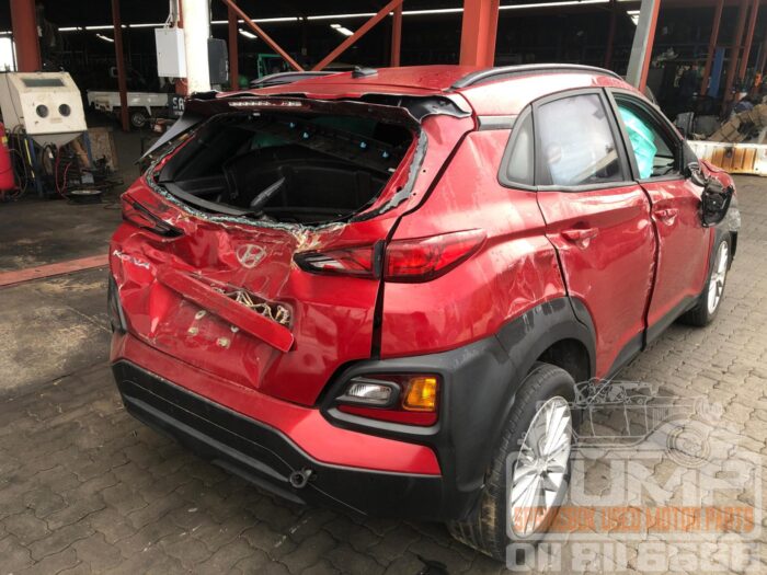 HYUNDAI , KONA 1 . 0 TGDI EXECUTIVE , MAROON , 2018 ( 30524 ) - Image 4