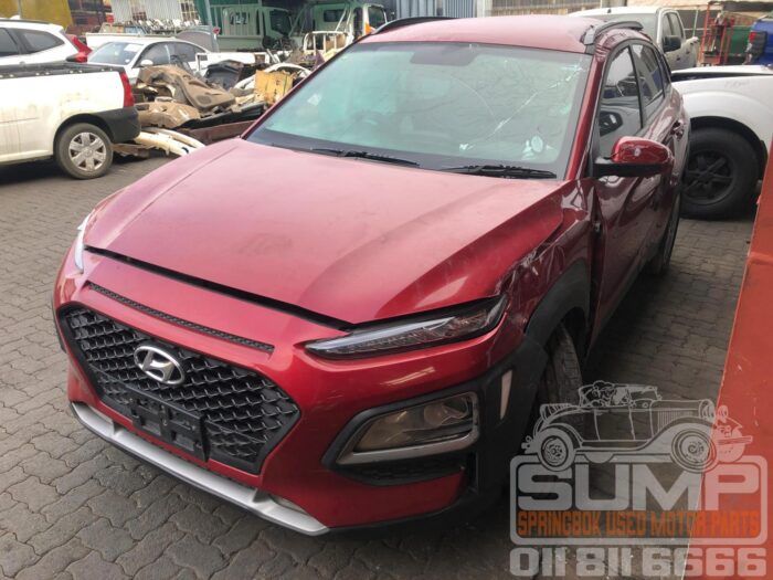 HYUNDAI , KONA 1 . 0 TGDI EXECUTIVE , MAROON , 2018 ( 30524 ) - Image 8