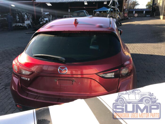 MAZDA , MAZDA 3 1 . 6 ACTIVE 5 Dr , MAROON , 2015 ( 29962 ) - Image 5
