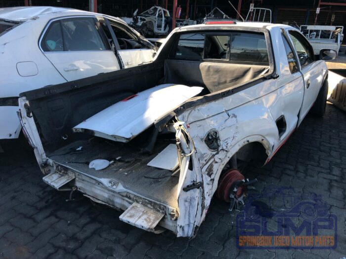 CHEVROLET , CORSA UTILITY 1 . 4 i CLUB P / U S / C , WHITE , 2011 ( 30040 ) - Image 4