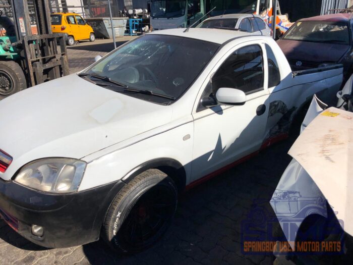 CHEVROLET , CORSA UTILITY 1 . 4 i CLUB P / U S / C , WHITE , 2011 ( 30040 ) - Image 7