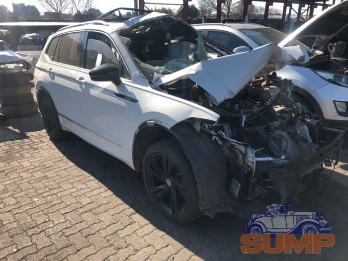 VOLKSWAGEN , TIGUAN ALLSPACE 1 . 4 TSI R - LINE DSG , WHITE , 2022 ( 29523 ) - Image 2