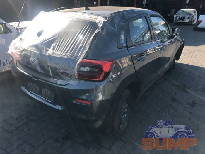 TOYOTA , STARLET 1 . 5 XI , CHARCOAL , 2022 ( 29520 ) - Image 4