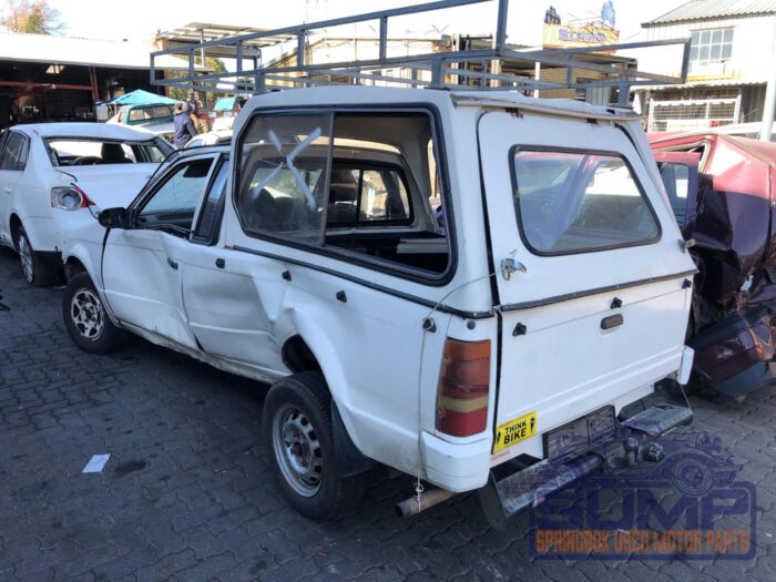 FORD , P 3 BANTAM 1 . 6 P / U S / C , WHITE , 2000 ( 29999 ) - Image 6