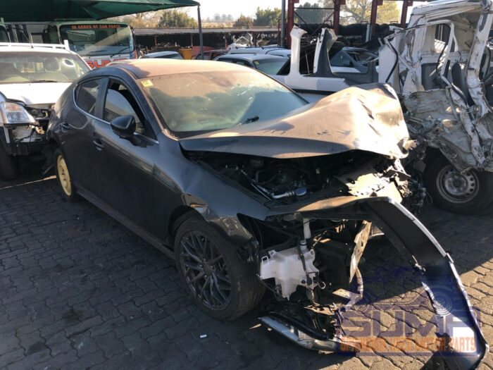 MAZDA , MAZDA 3 1 . 5 DYNAMIC 5 Dr , GREY , 2019 ( 29986 ) - Image 2